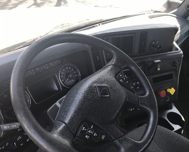 2018 International LT in Pensacola, FL — photo 10