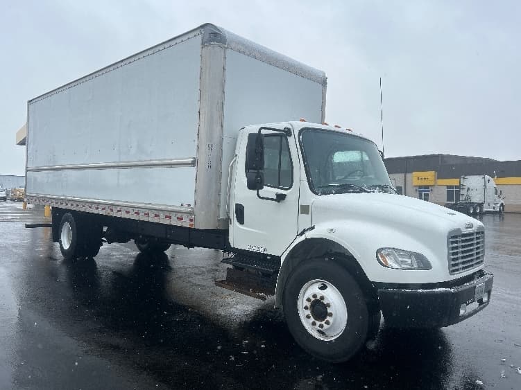 2018 Freightliner M2 106