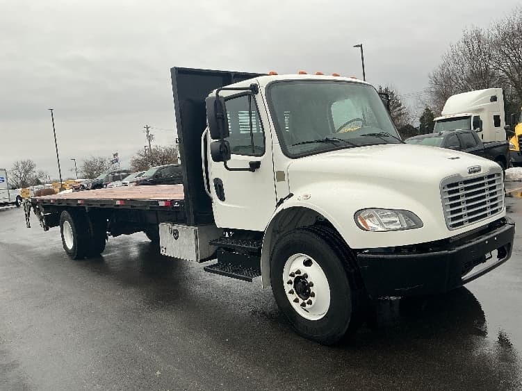 2019 Freightliner M2 106
