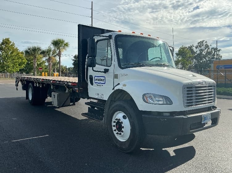 2019 Freightliner M2 106