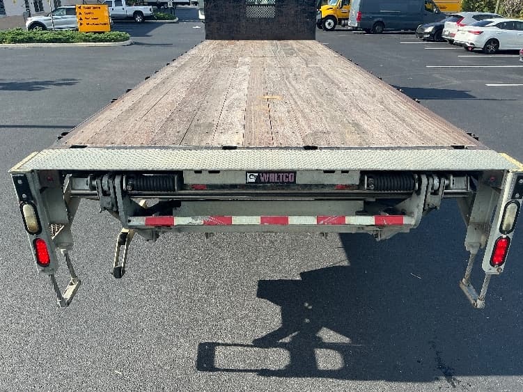 2019 Freightliner M2 106 in Tampa, FL — photo 8
