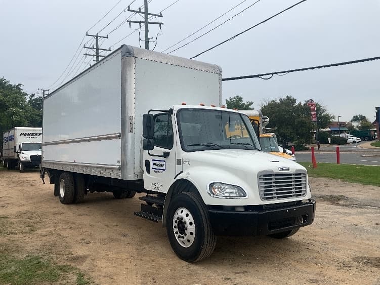 2019 Freightliner M2 106