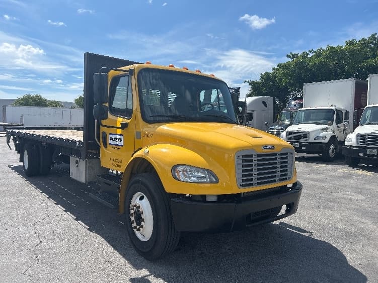 2019 Freightliner M2 106