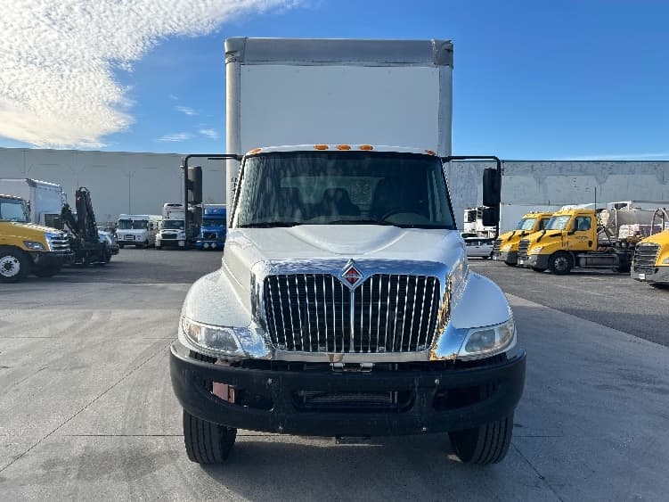 2019 International 4300 in Katy, TX — photo 2