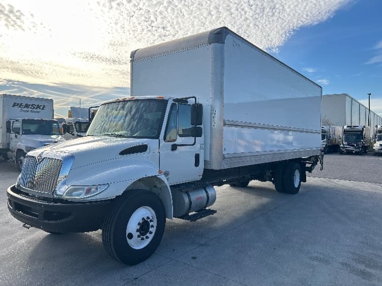 2019 International 4300 in Katy, TX — photo 3