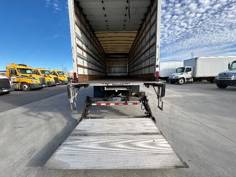 2019 International 4300 in Katy, TX — photo 9