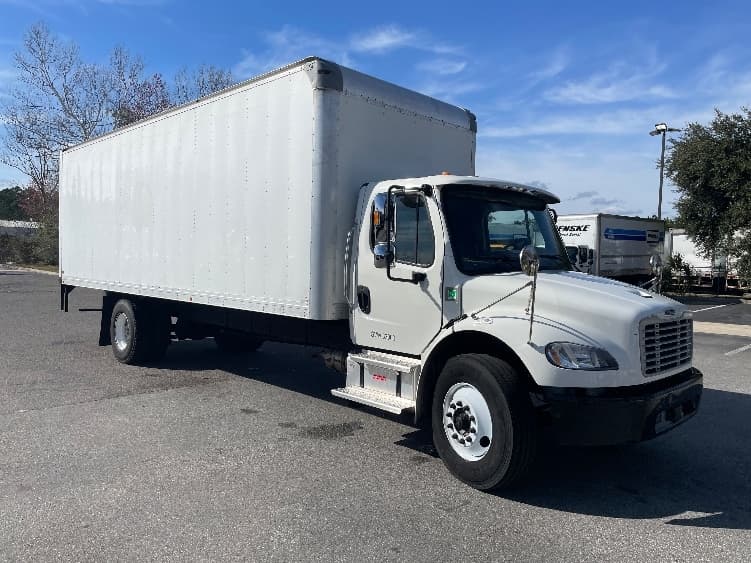 2021 Freightliner M2 106