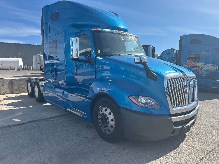 2021 International LT