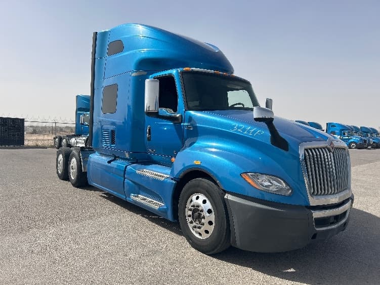 2021 International LT