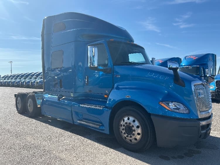 2021 International LT