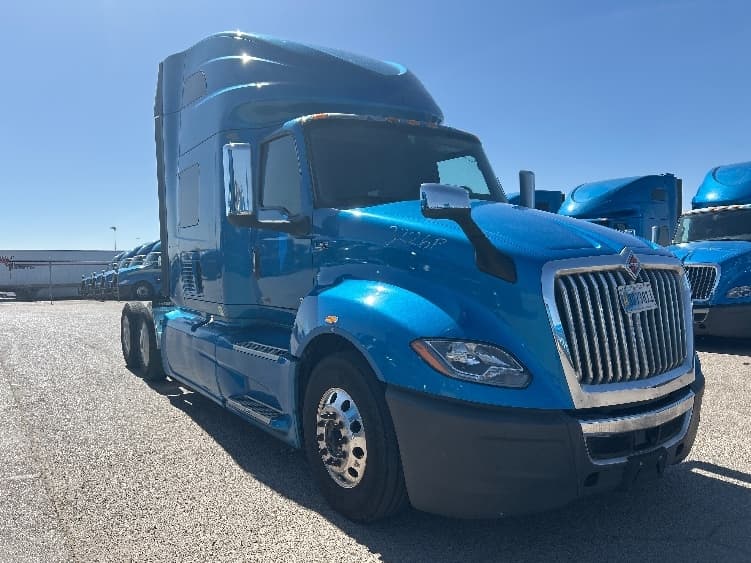 2021 International LT