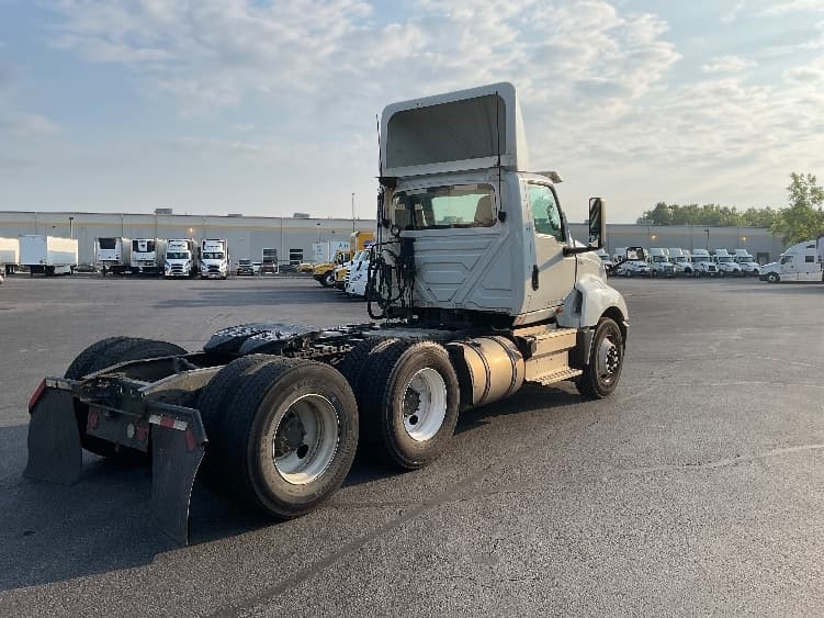 2019 International LT in Obetz, OH — photo 7