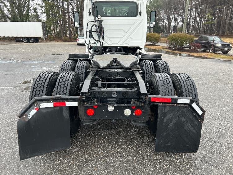 2019 International LT in Prince George, VA — photo 6