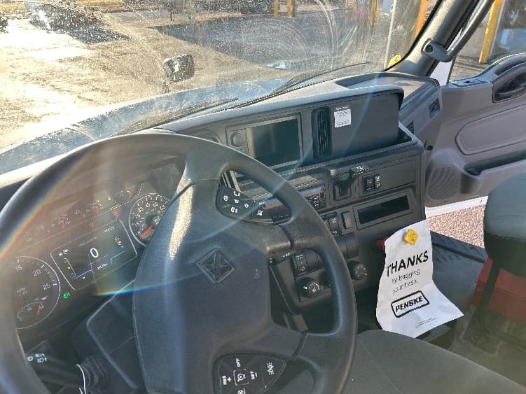 2019 International LT in Prince George, VA — photo 10