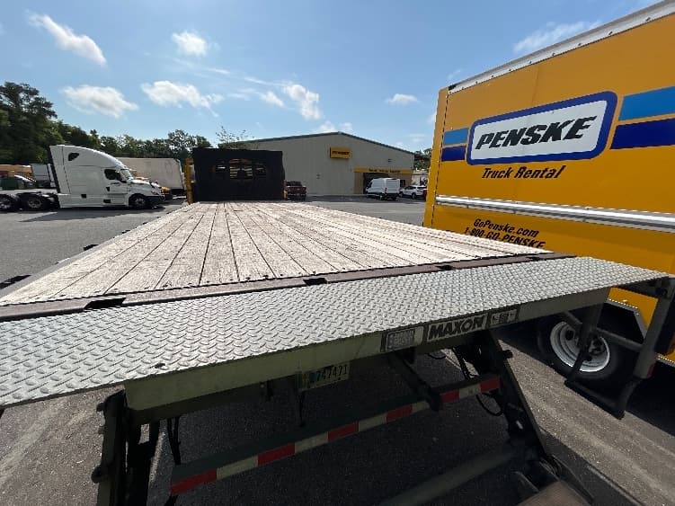 2019 International 4300 in Tampa, FL — photo 10
