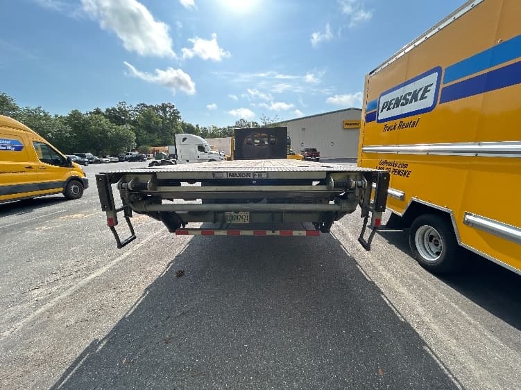 2019 International 4300 in Tampa, FL — photo 6
