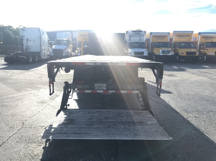 2019 International 4300 in Fort Myers, FL — photo 9