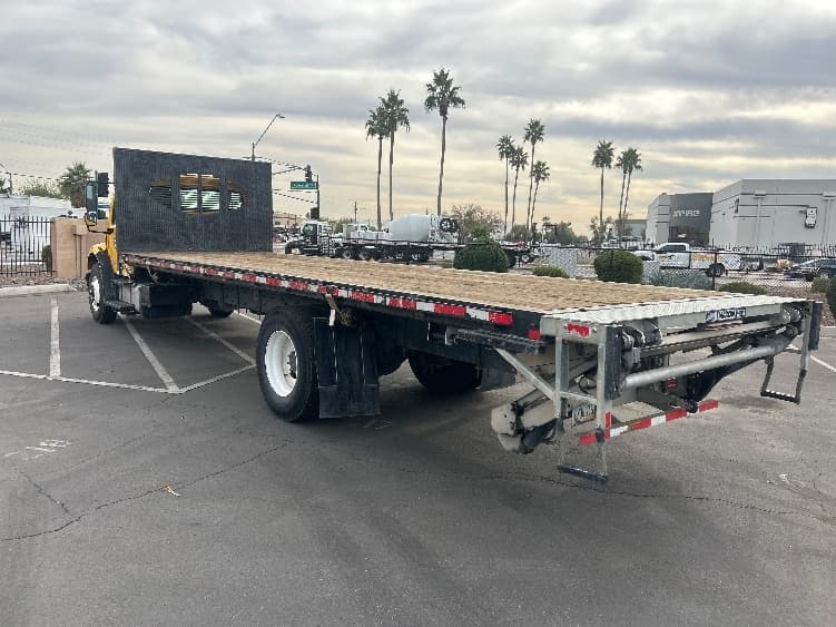 2019 Freightliner M2 106 in Phoenix, AZ — photo 6