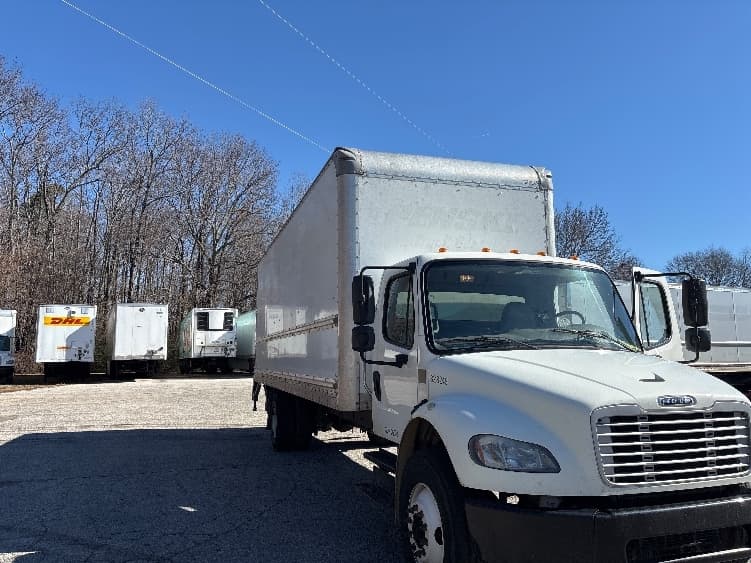 2019 Freightliner M2 106