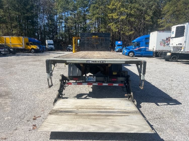 2019 Freightliner M2 106 in Cincinnati, OH — photo 8