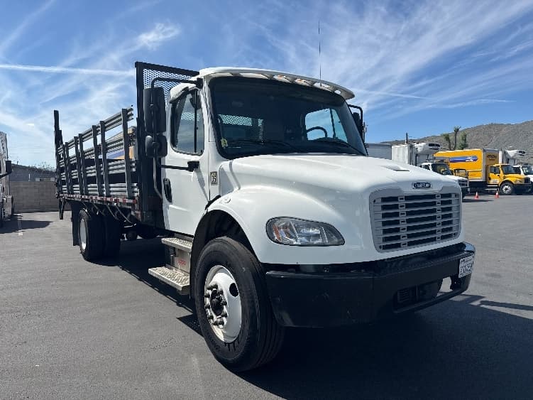 2021 Freightliner M2 106