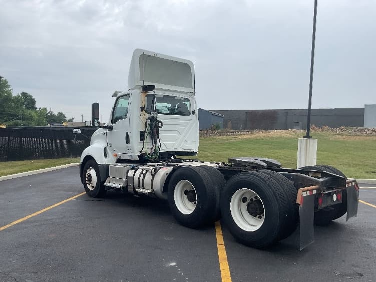 2019 International LT in Mansfield, OH — photo 5