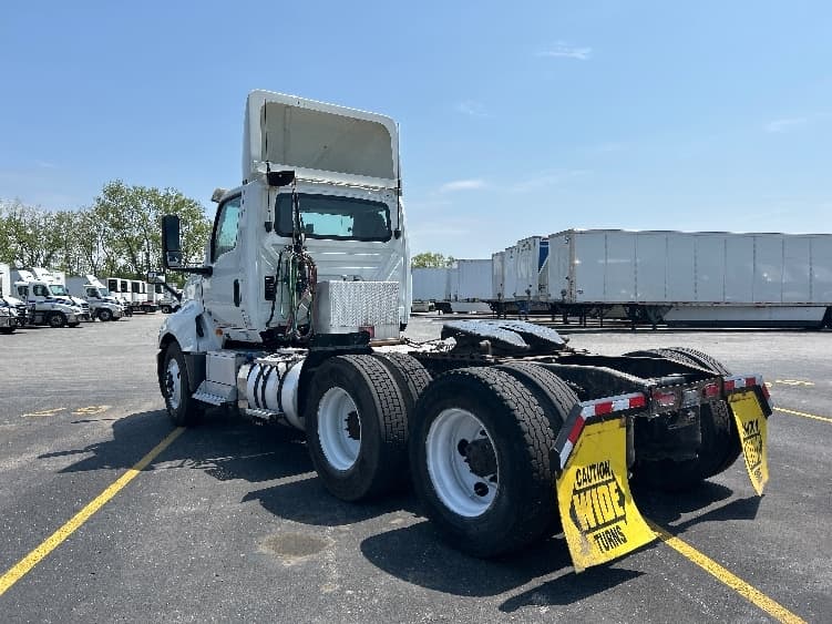 2019 International LT in La Porte, IN — photo 5