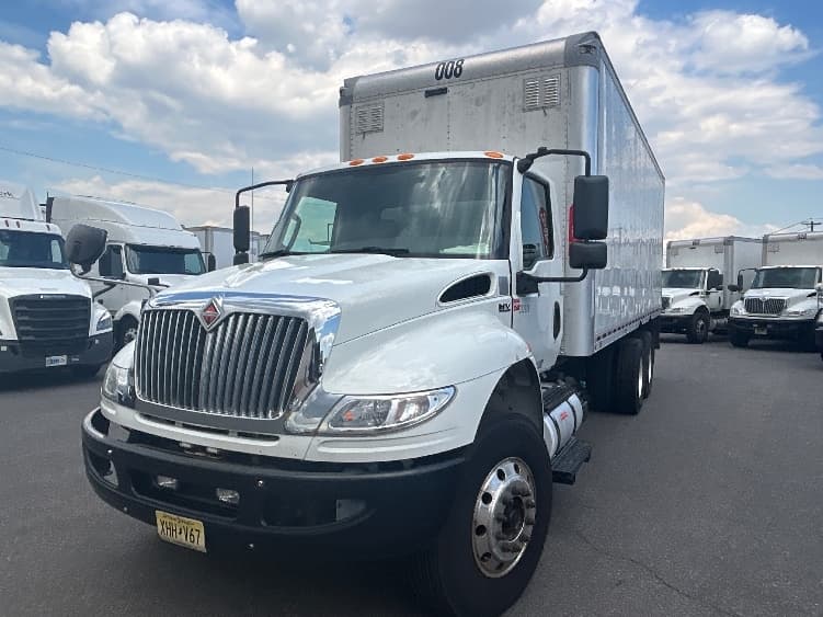 2020 International MV in Dayton, NJ — photo 3