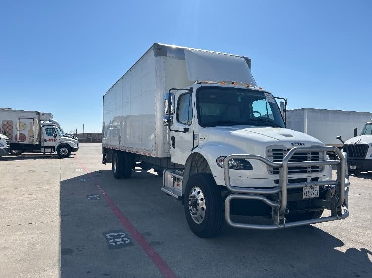 2021 Freightliner M2 106