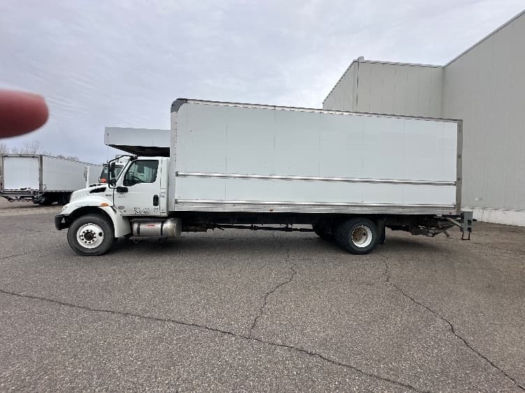 2020 International MV in Wixom, MI — photo 4