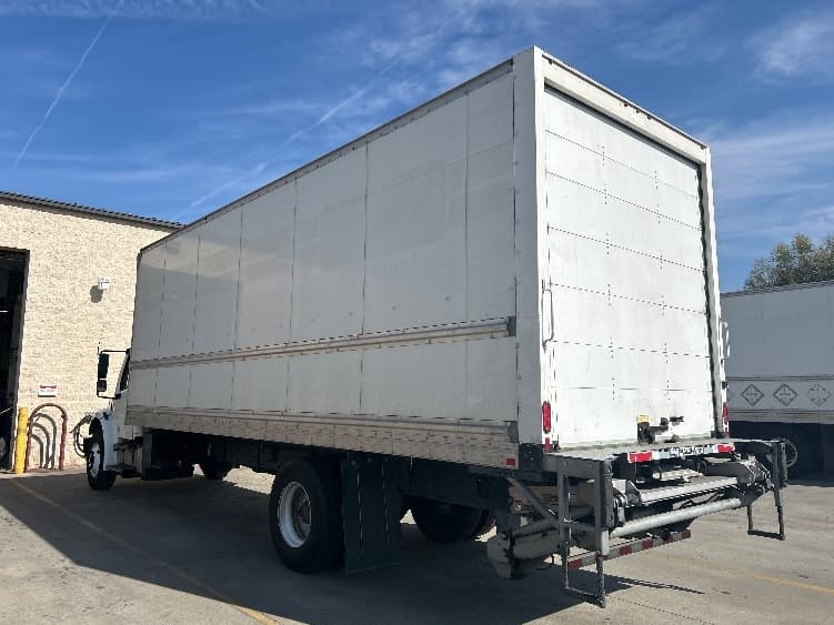 2020 Freightliner M2 106 in Corona, CA — photo 6
