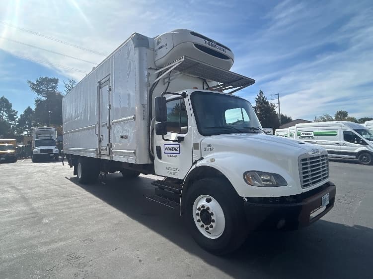 2020 Freightliner M2 106