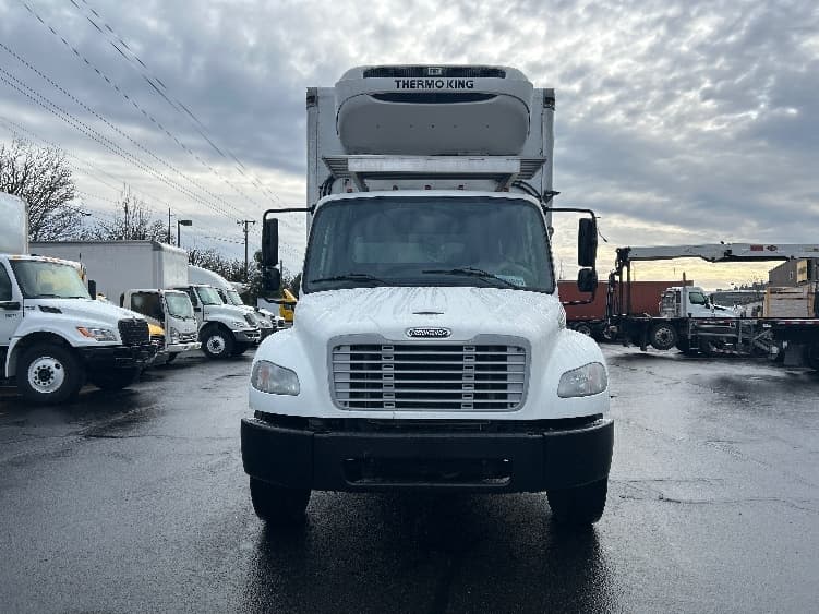 2020 Freightliner M2 106