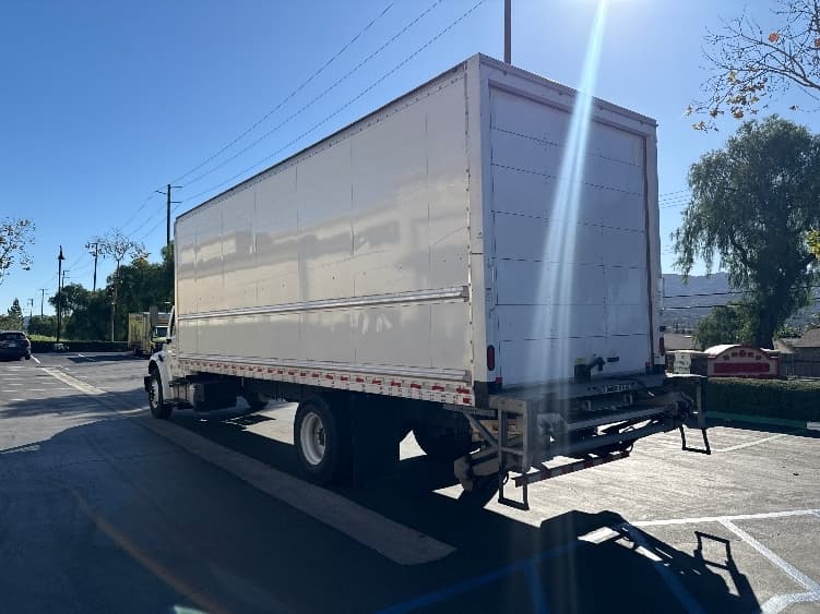2020 Freightliner M2 106 in Santa Ana, CA — photo 6