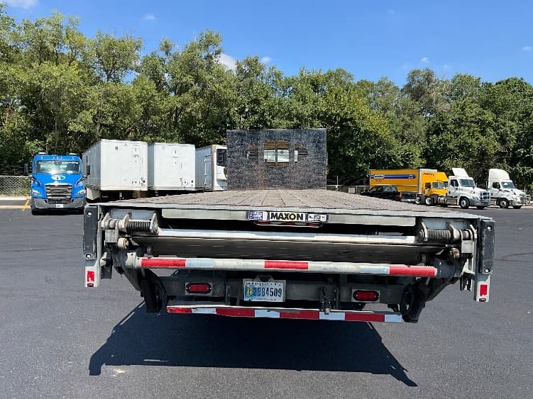 2020 Freightliner M2 106 in Kalamazoo, MI — photo 7