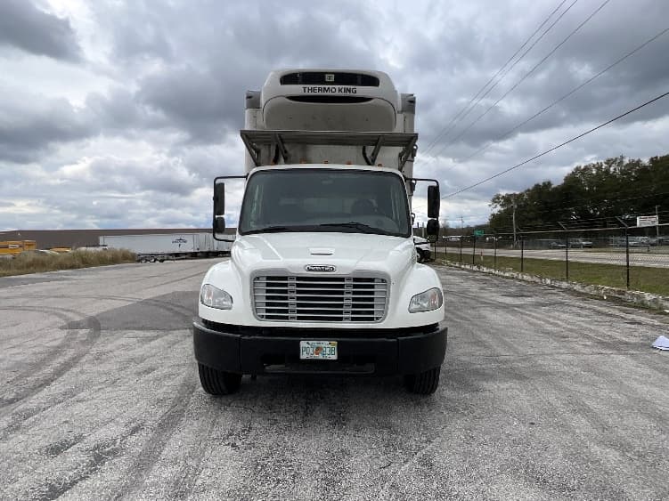 2020 Freightliner M2 106 in Lakeland, FL — photo 2