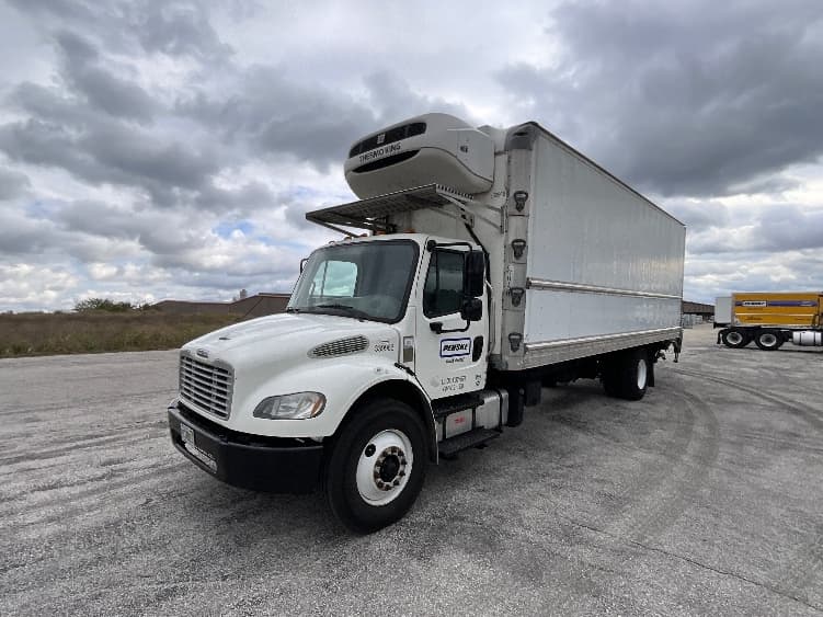 2020 Freightliner M2 106 in Lakeland, FL — photo 3