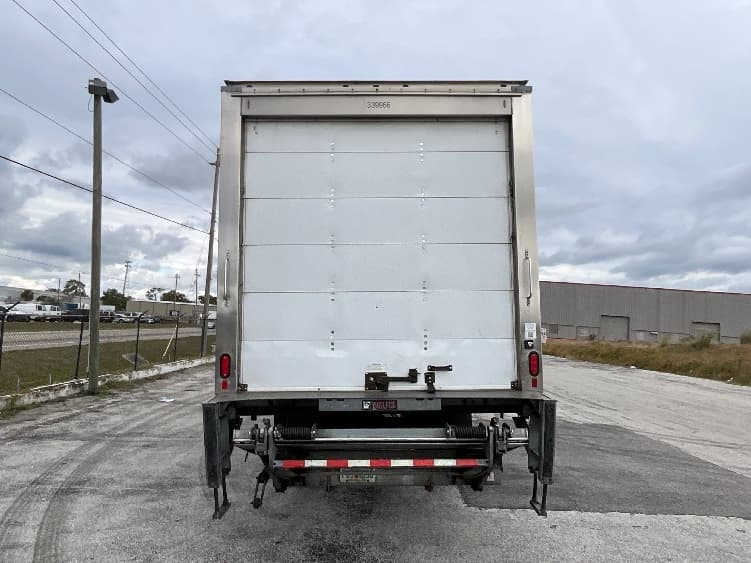 2020 Freightliner M2 106 in Lakeland, FL — photo 7