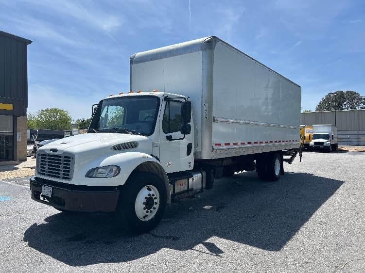 2020 Freightliner M2 106 in Prince George, VA — photo 3