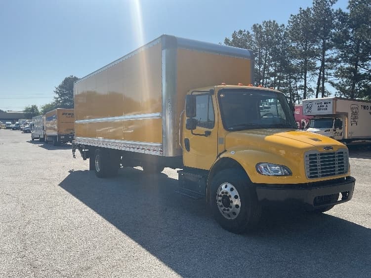 2020 Freightliner M2 106