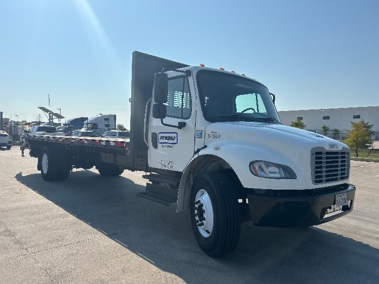 2020 Freightliner M2 106