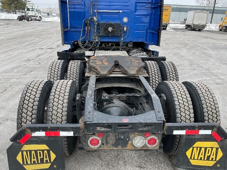 2020 Volvo VNL 760 in Indianapolis, IN — photo 6