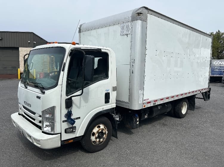 2020 Isuzu NPR in Essex, MD — photo 3