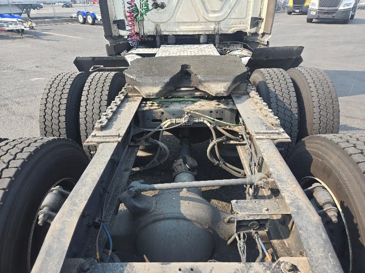 2020 Freightliner Cascadia in Spokane Valley, WA — photo 6