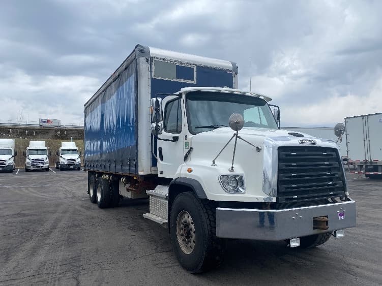 2020 Freightliner 114SD