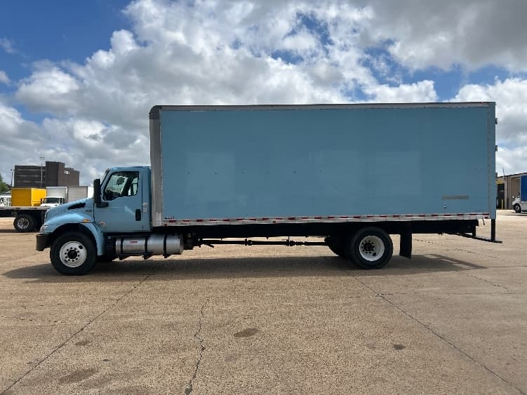2020 International MV in Memphis, TN — photo 4