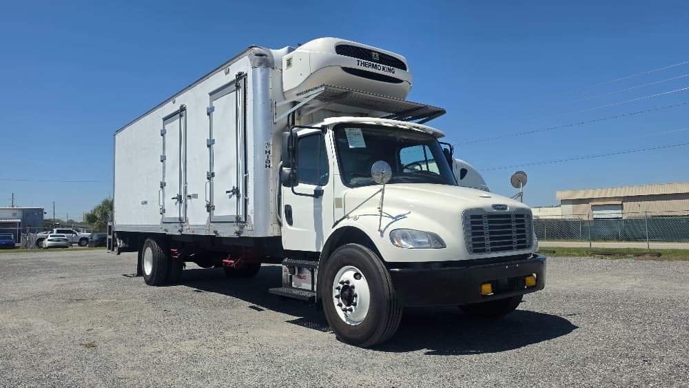 2020 Freightliner M2 106