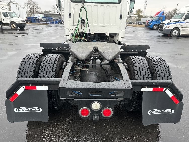 2020 Freightliner M2 106 in New Castle, DE — photo 6