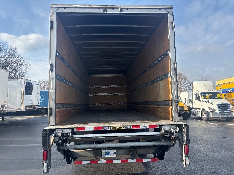 2020 International MV in Burlington, NJ — photo 8