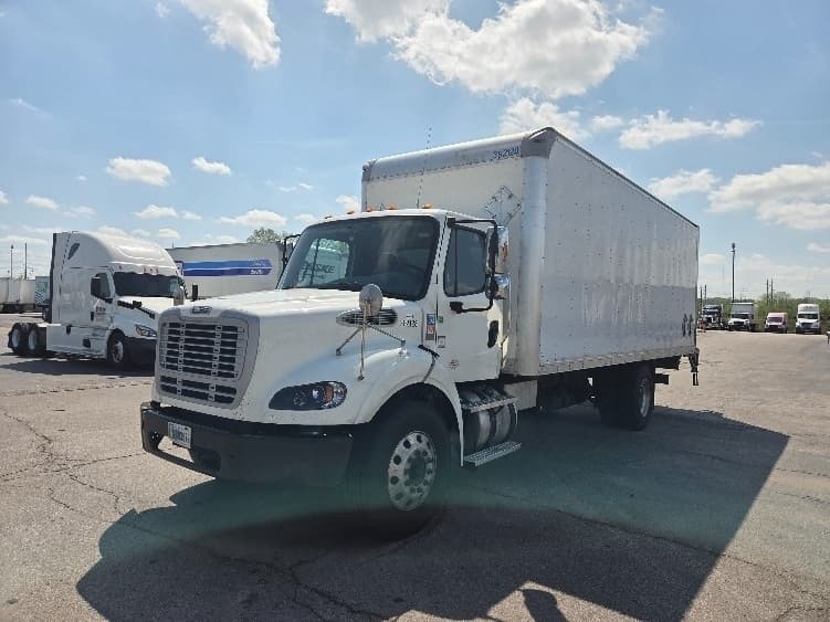 2020 Freightliner M2 112 in Kansas City, MO — photo 3